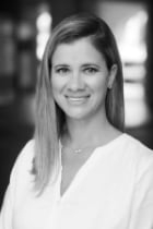 Laura DYT headshot