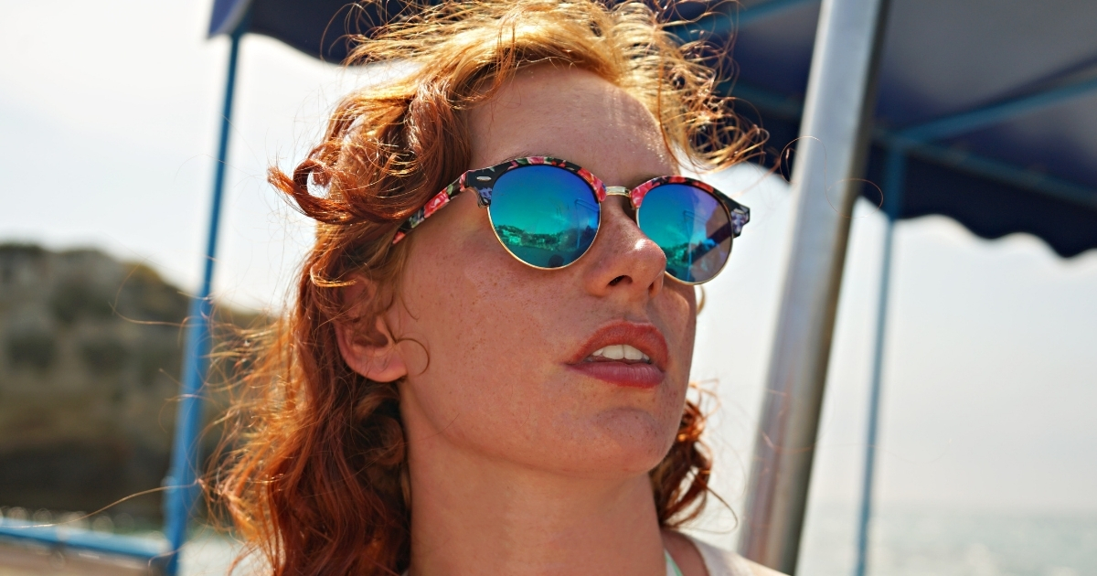 nautical sup red head 1200x630
