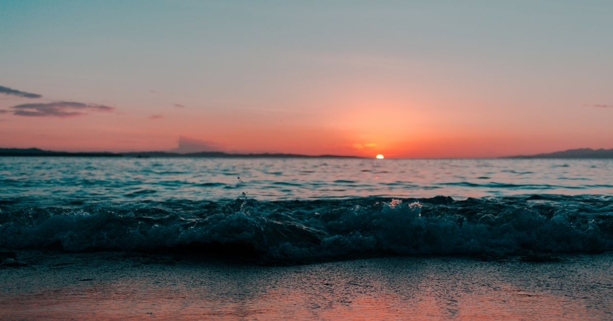 nautical sup sunset 1200x630