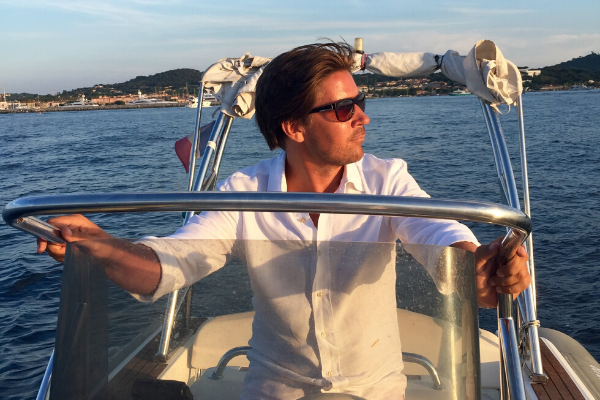 Alex Coles - Bespoke Yacht Charter - 600x400